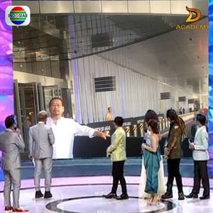 Meet your Posher, Jose